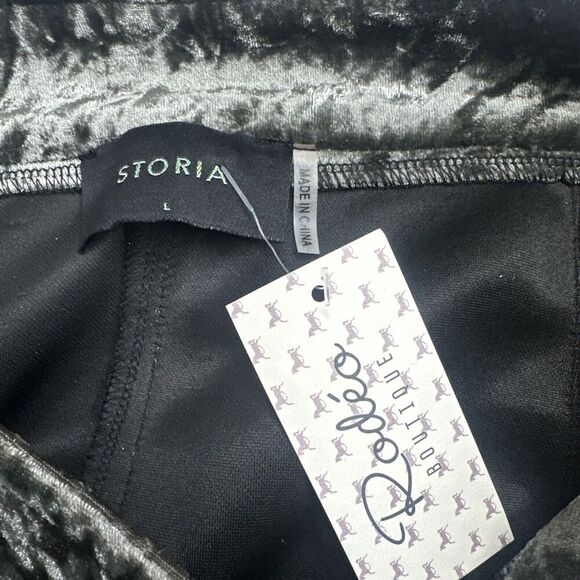NWT Storia Crushed Velvet Mini Skirt Size Large Gray 90s Style Grunge Side Zip - Picture 3 of 8